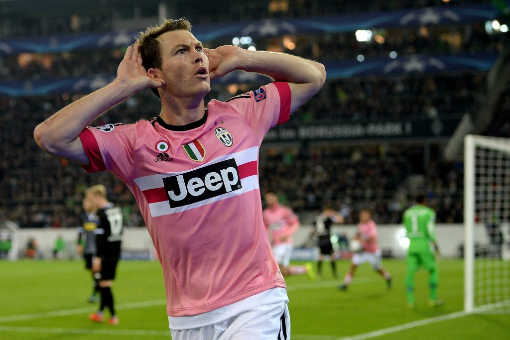 News – Lichtsteiner: “Serie A equilibrata, vincerà la Vecchia Signora”