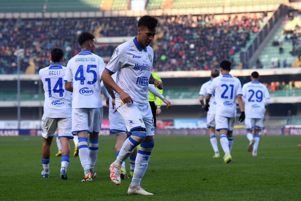 Frosinone – Angelozzi: “Siamo troppi. Sei giocatori staranno fuori”